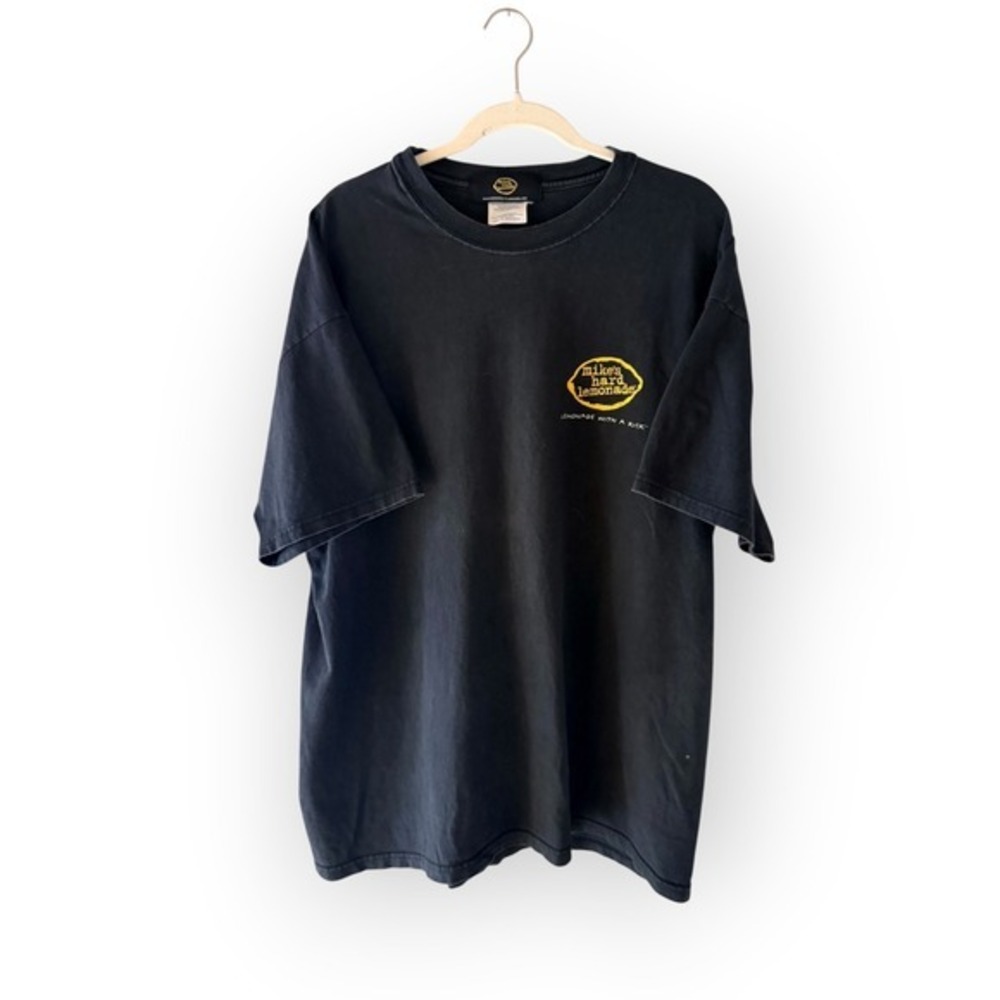 Vintage Mikes Hard Lemonade TShirt XL Black Y2K Promo Back Graphic Short Sleeve